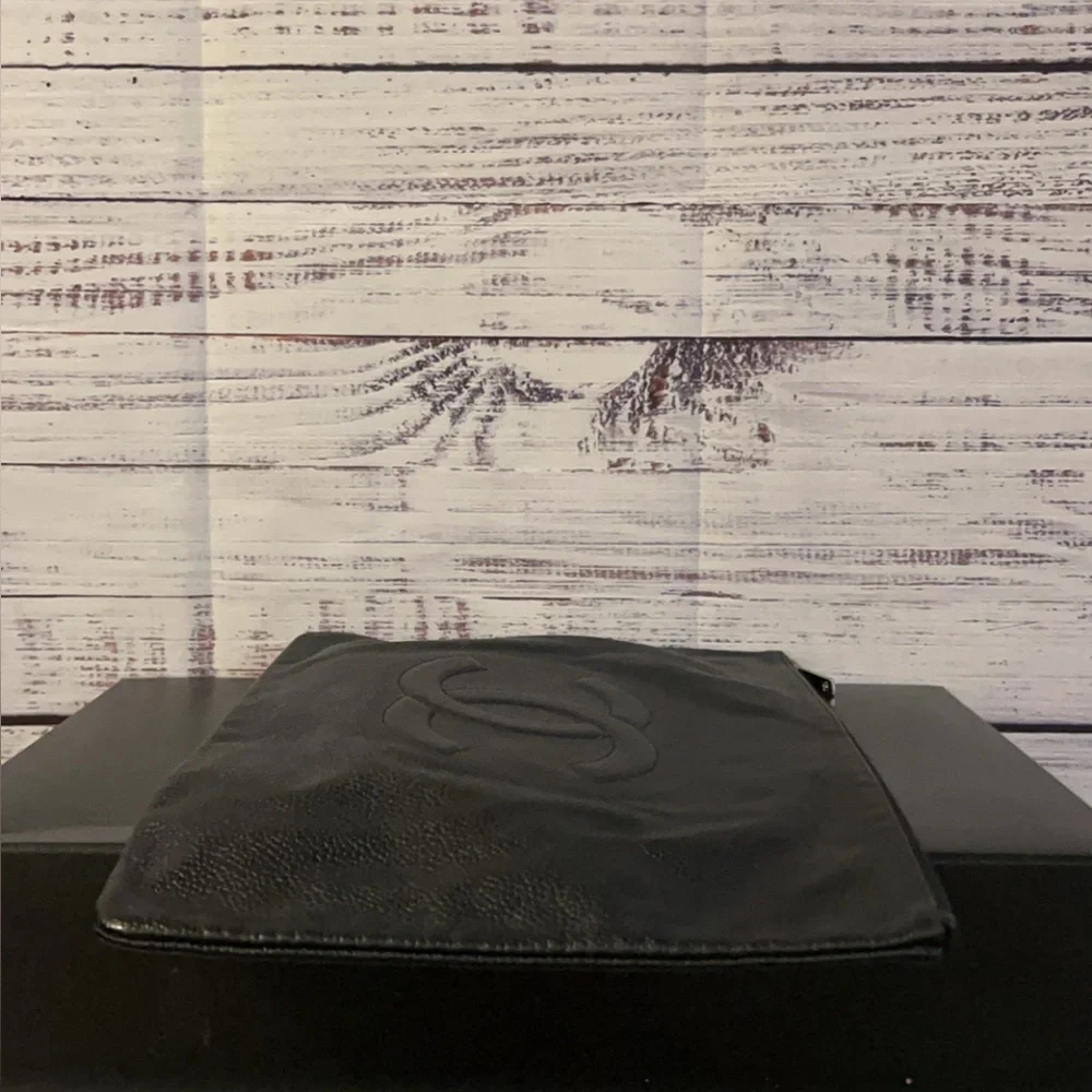 Chanel Caviar Timeless CC Vintage Pouch Clutch